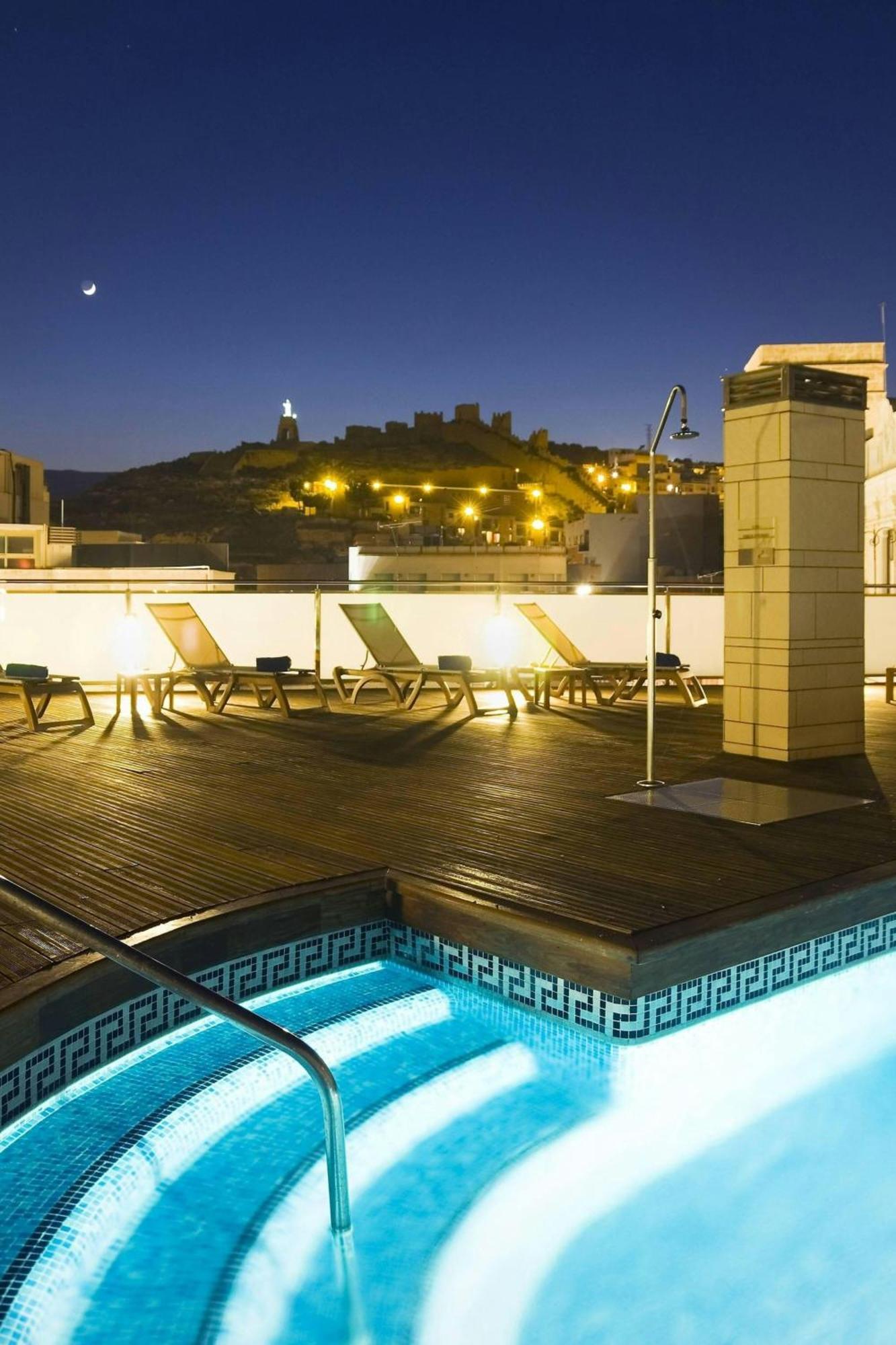 เอซี โฮเต็ล อัลเมเรีย Hotel อัลเมรีอา ภายนอก รูปภาพ