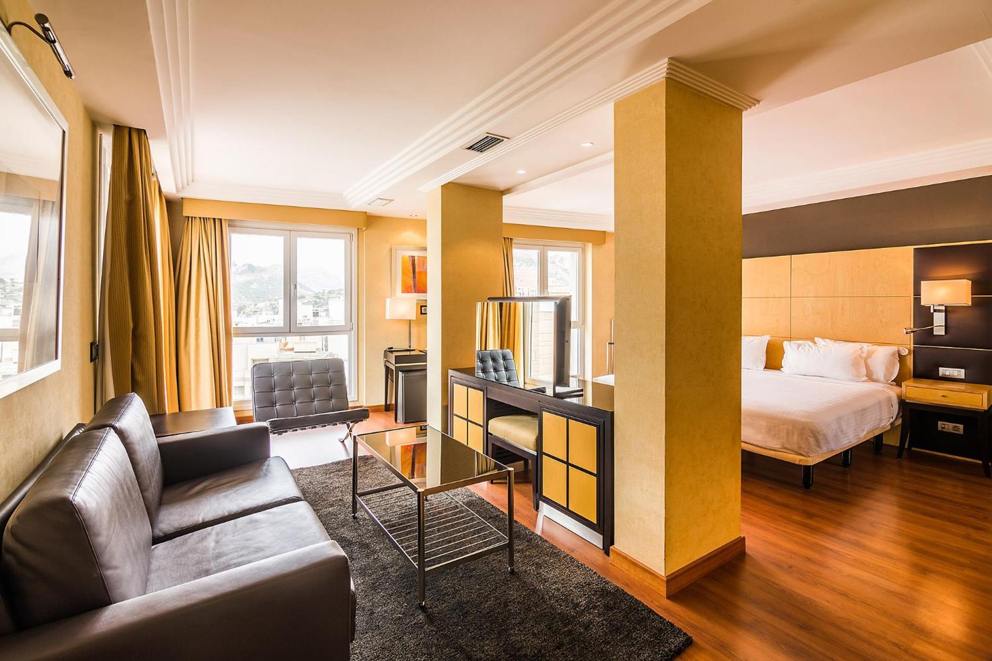 เอซี โฮเต็ล อัลเมเรีย Hotel อัลเมรีอา ภายนอก รูปภาพ