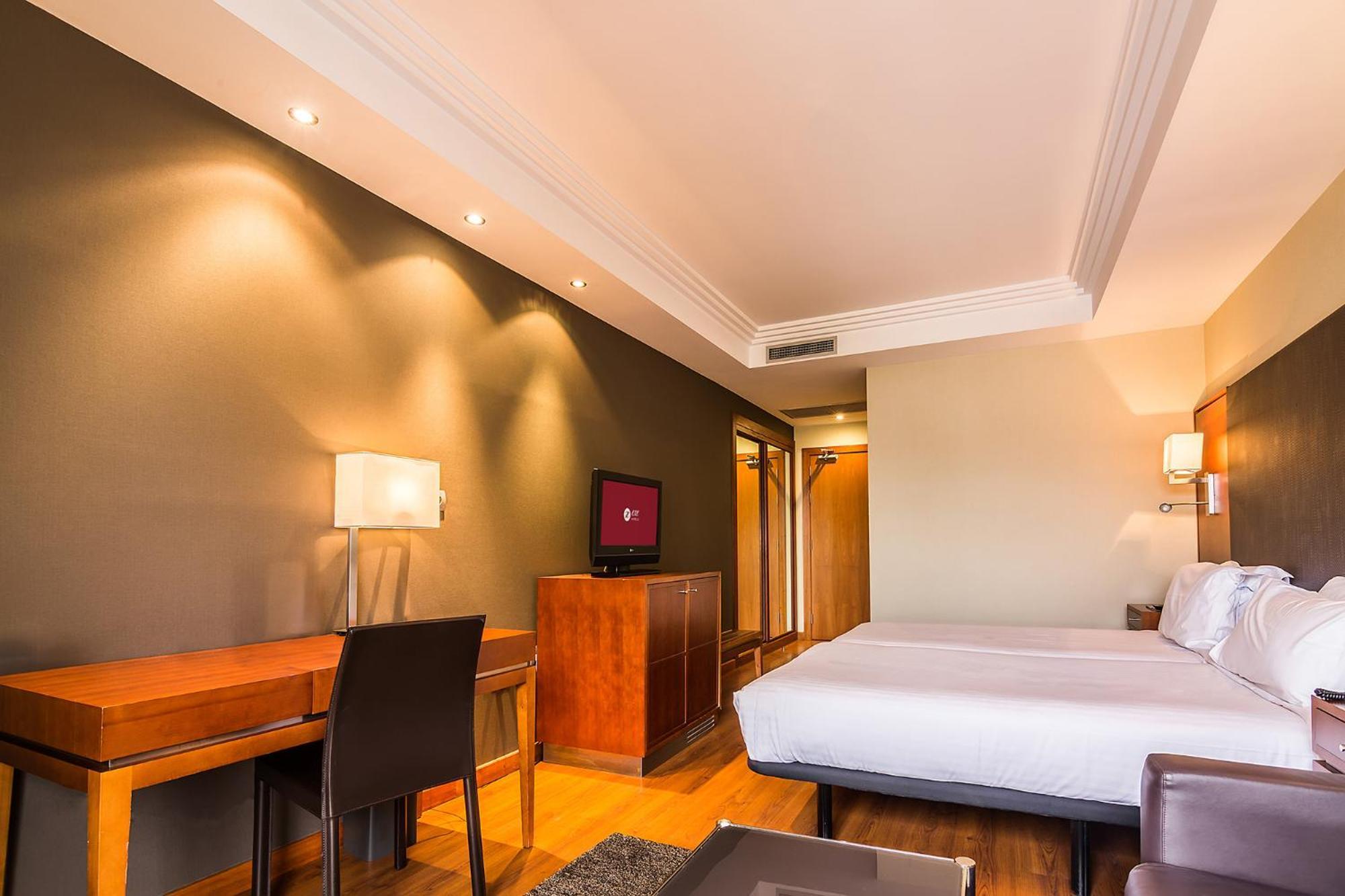 เอซี โฮเต็ล อัลเมเรีย Hotel อัลเมรีอา ภายนอก รูปภาพ